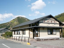 �×�����